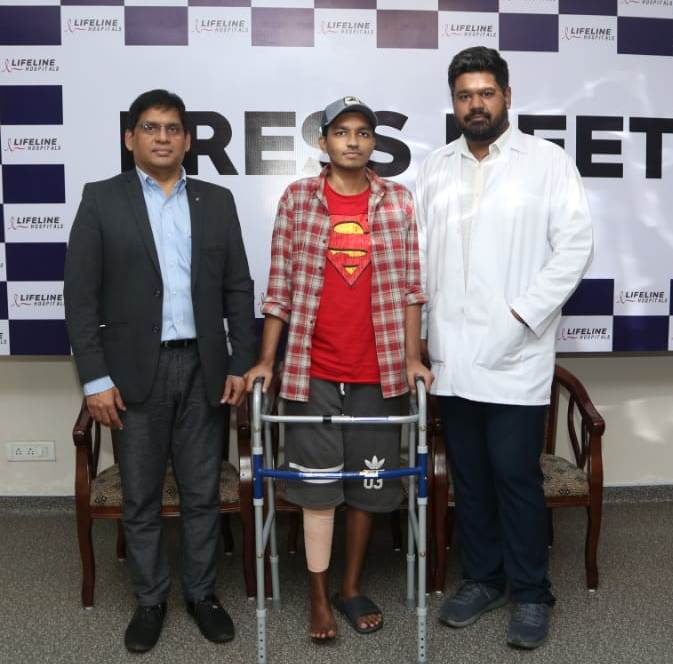 Lifeline Hospital successfully performs a Total knee replacement in a recurrent cancer for a 20 year old boy