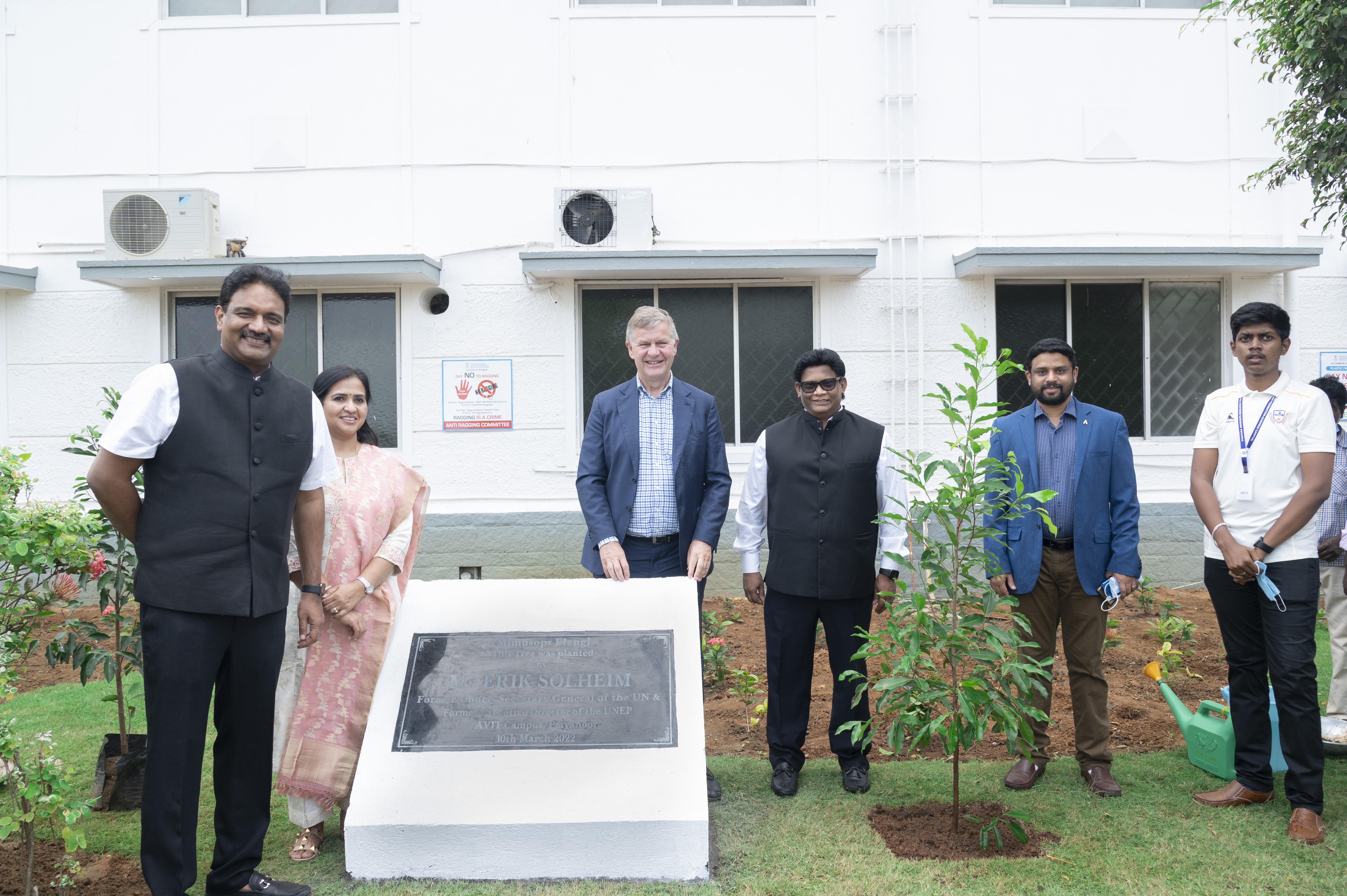 A talk on ‘Combating Global Warming & Climate Change’ by Mr.Erik Solheim, Former Under-Secretary General of the UN 