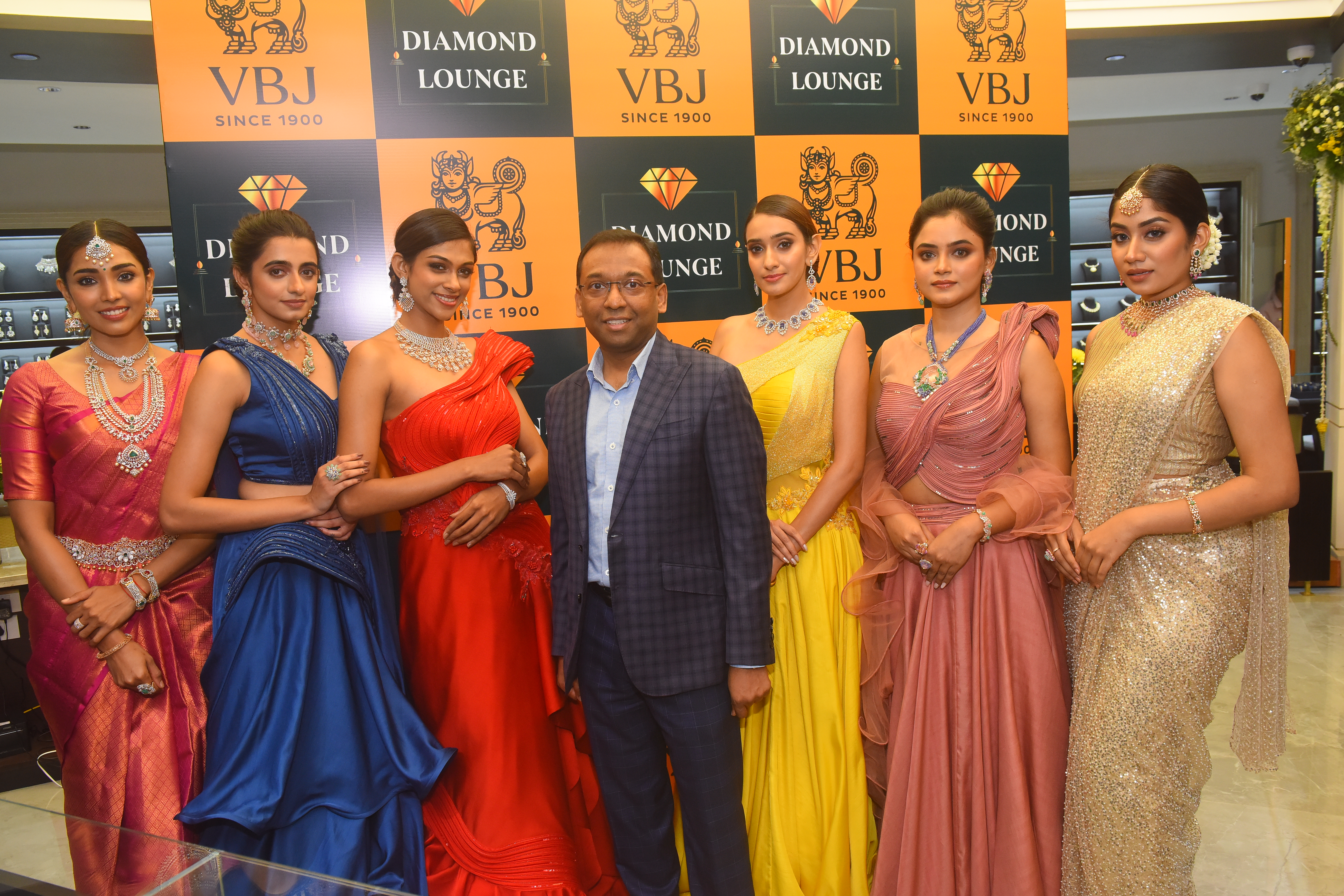 Vummidi Bangaru Jewellers (VBJ) launches an Exclusive Diamond Lounge