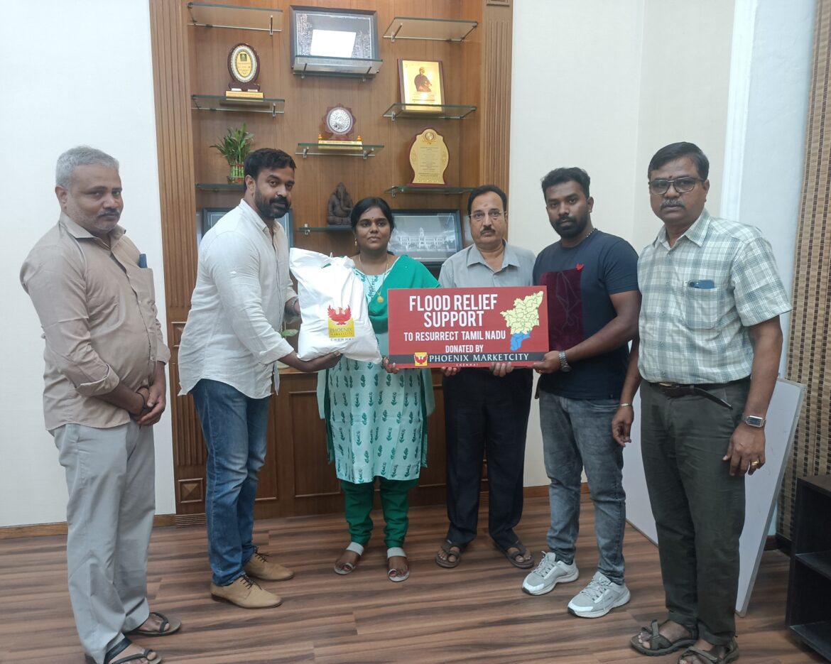 Phoenix Marketcity, Chennai Donates Relief Materials to More Than 1000 Victims Affected by the Floods in Southern Tamil Nadu