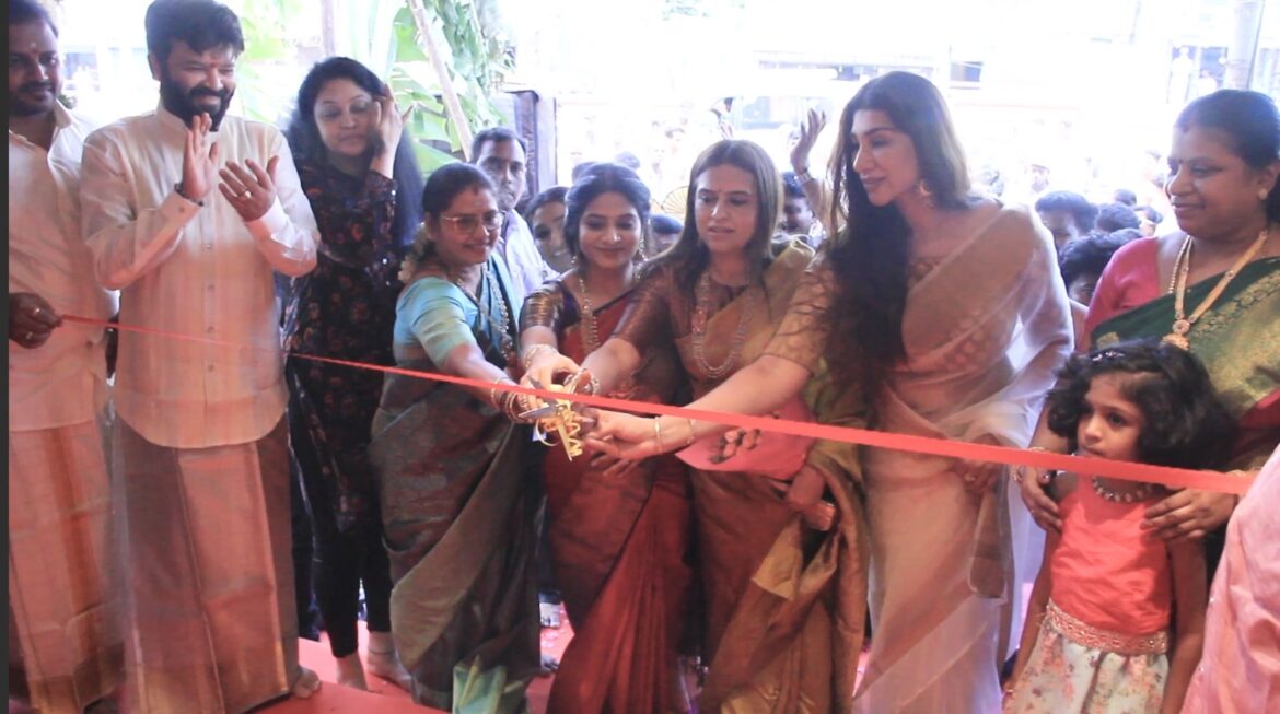 Varahi Lakshmi Silks opens its grand showroom in Kanchipuram