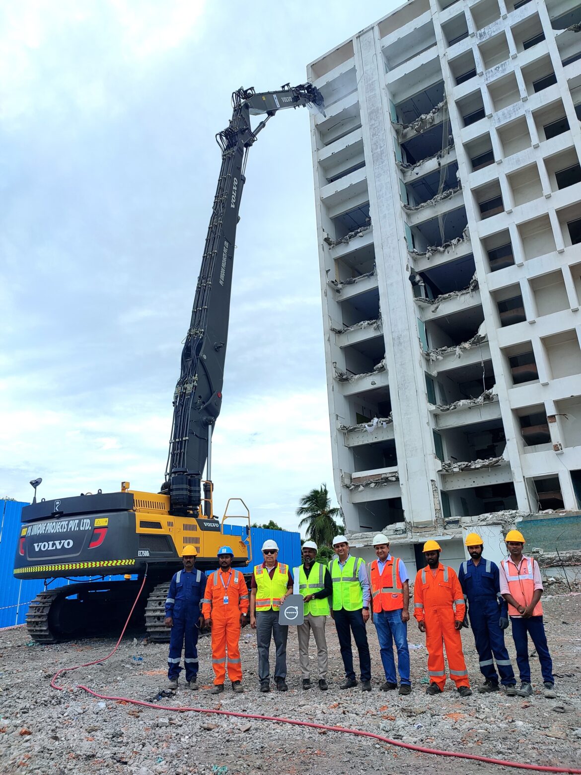 Volvo CE sets gold standard in safe demolition