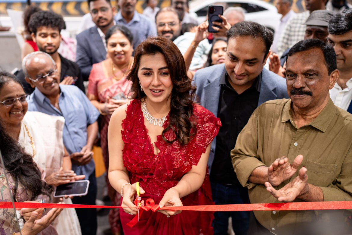 Limelight Diamonds Launch Their 23rd ExclusiveStore in Chennai, Inaugurated by Actress Nikkii Galrani Pinisetty