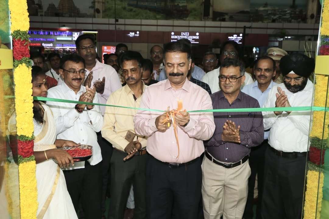 Ramraj Cotton Opens New Showroom at Chennai Central Railway Station