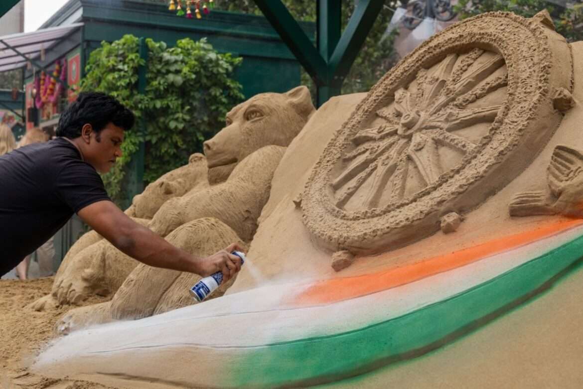 825 000 guests, more than 500 events, over 150 invited artists and craftsmen – the Festival of India, Bharat Utsav, has ended in Moscow