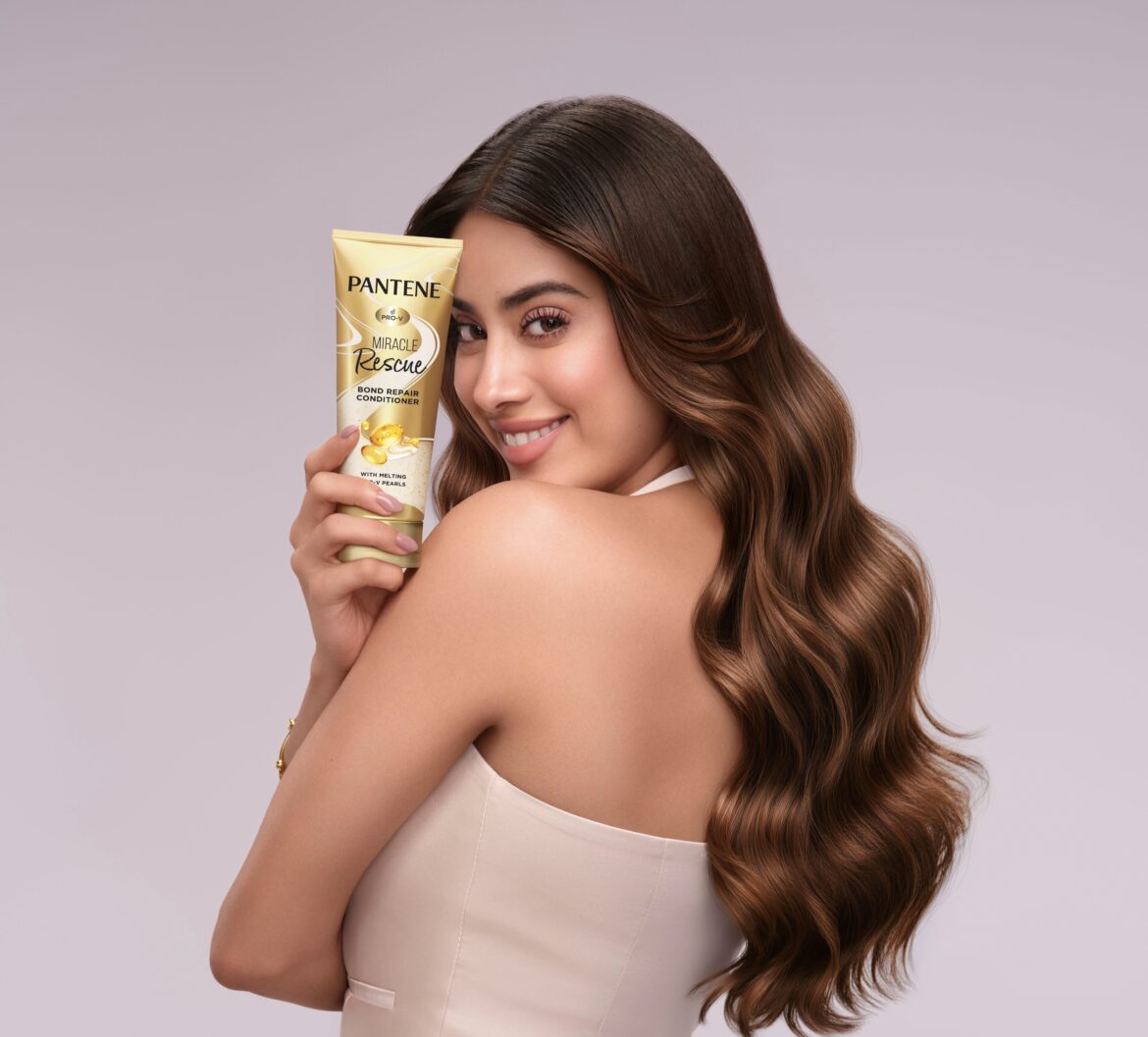 Pantene launches NEW Miracle Rescue Bond Repair Conditioner – the best kept hair secret of Janhvi Kapoor